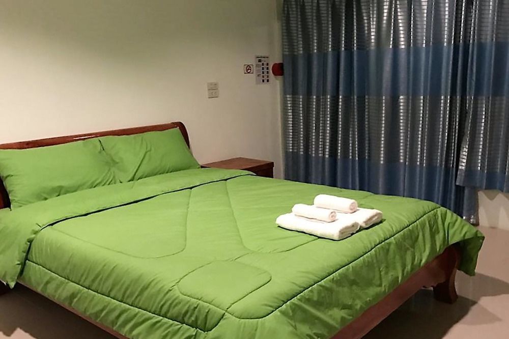Piarnsri Resort Ban Chak Lao Exteriör bild